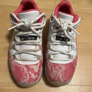 Jordan Retro Low "Pink Snakeskin"